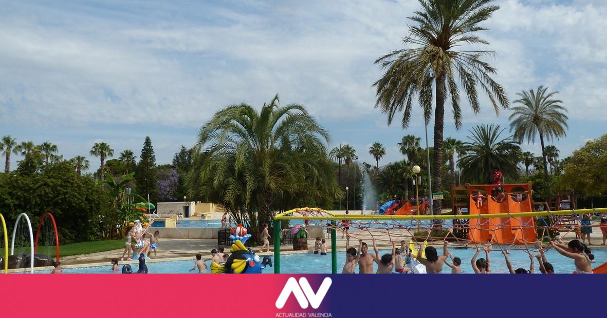 校园、游泳课程和室外游泳池是巴伦西亚夏季的体育活动之一